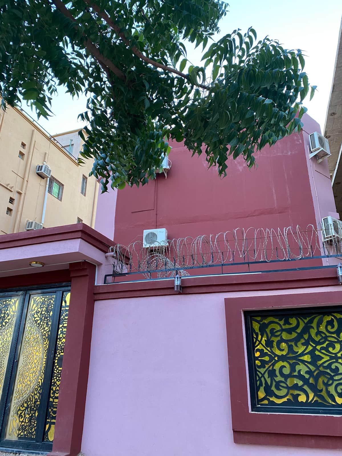 Appartments by UN Qatar Embassy & Airport